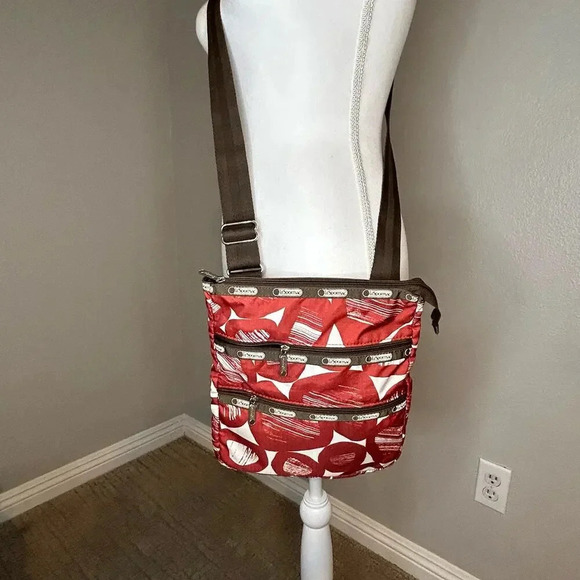 Lesportsac brown and rust cross body purse - Picture 1 of 9